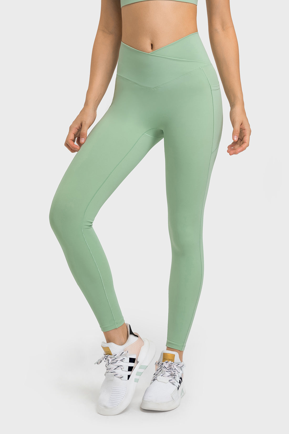 Cross Waistband Compression Leggings with Side Pockets