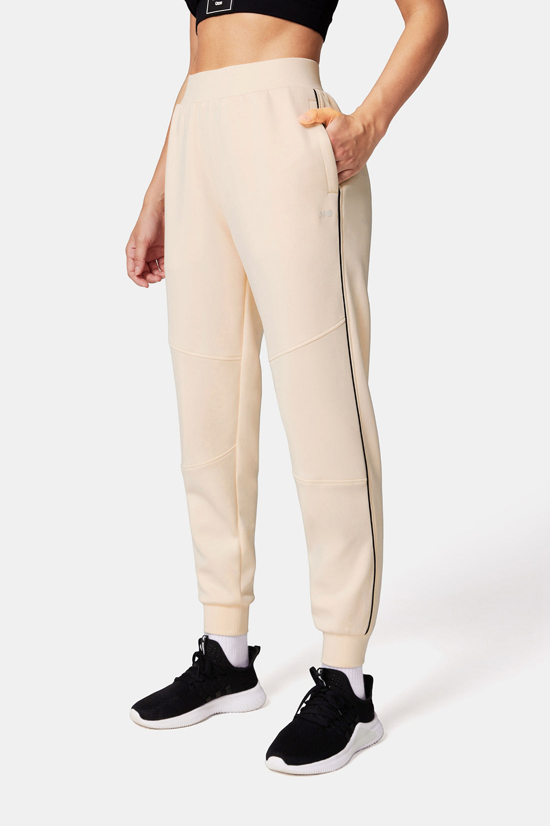 Casual Mid-Rise Jogger