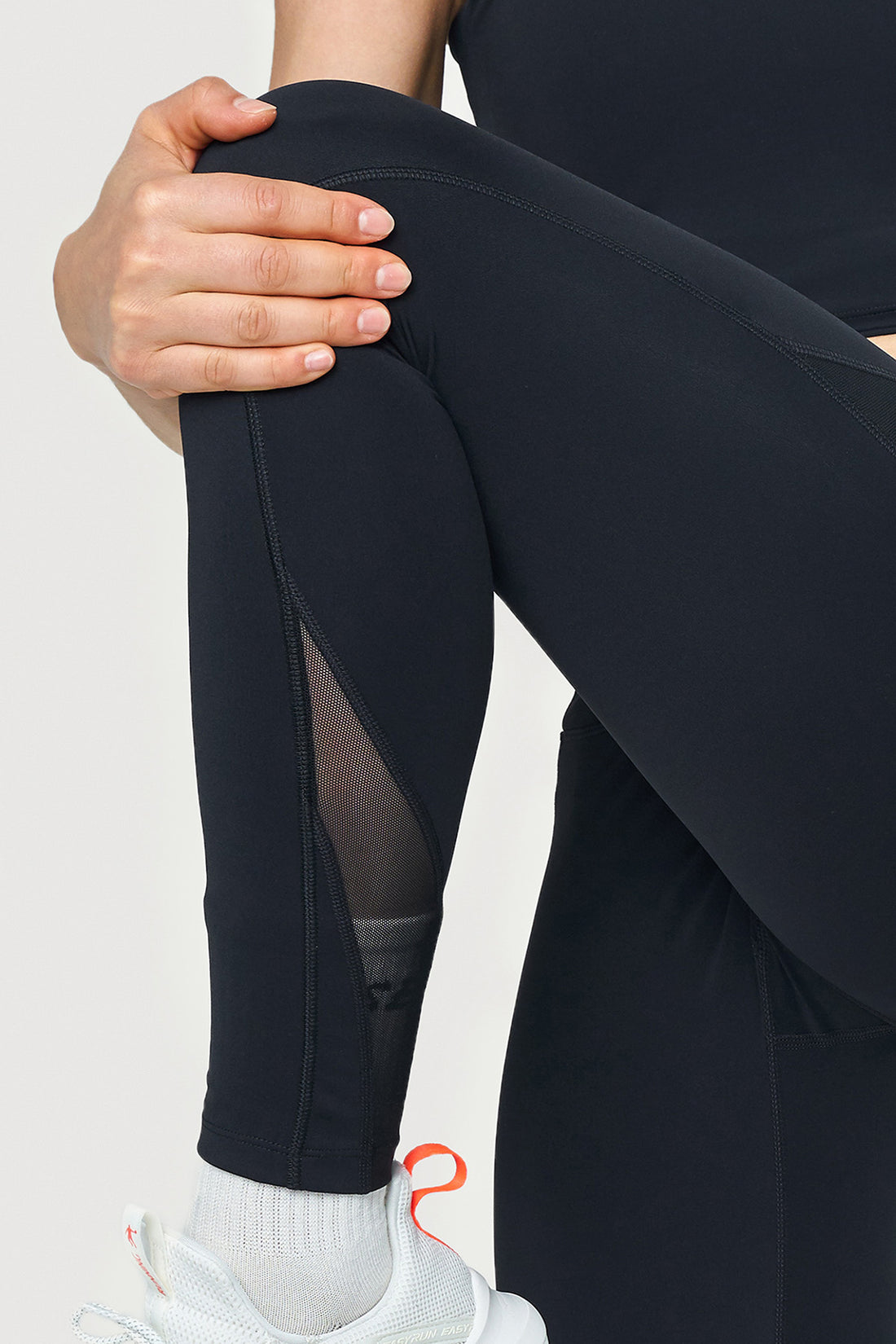 High Waist Mesh Panel Pocket and Ankle Detail Full Length Legging