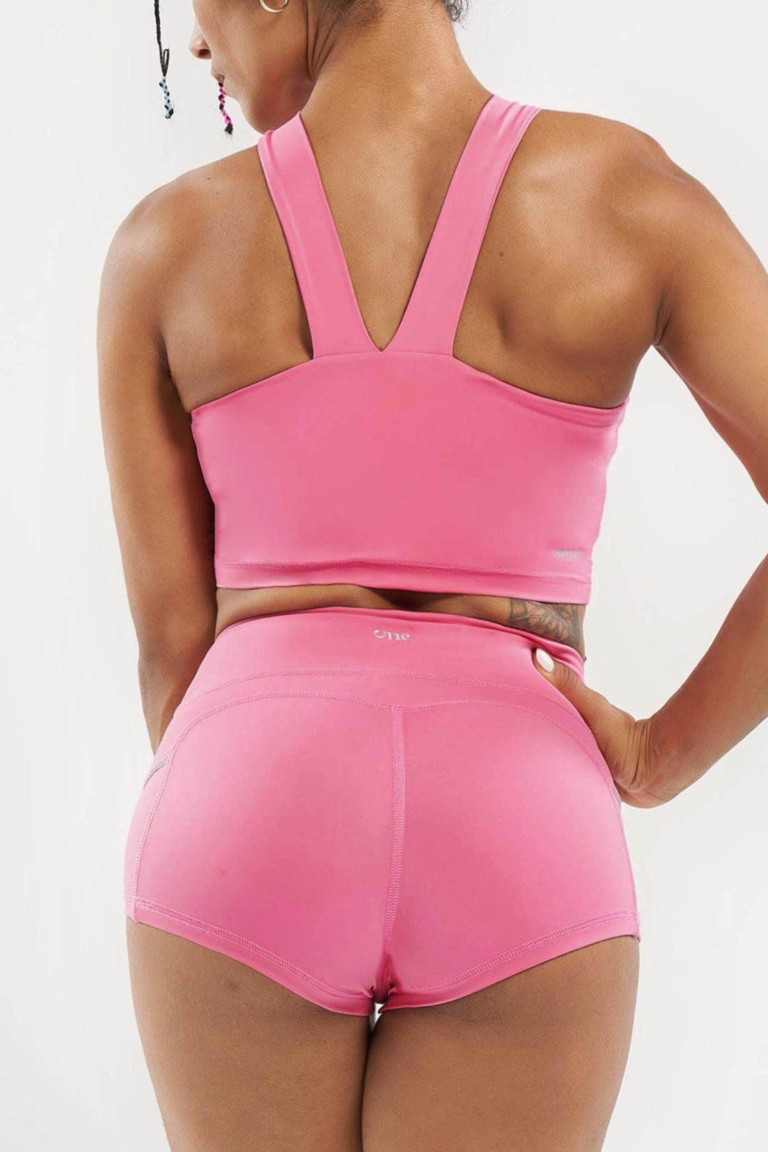 Sugar Cross Front Detail With Seamless In Back Crop Top